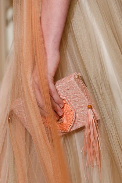 Look 35